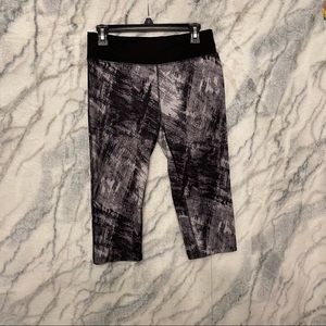 Women's Workout Mid Calf Legging